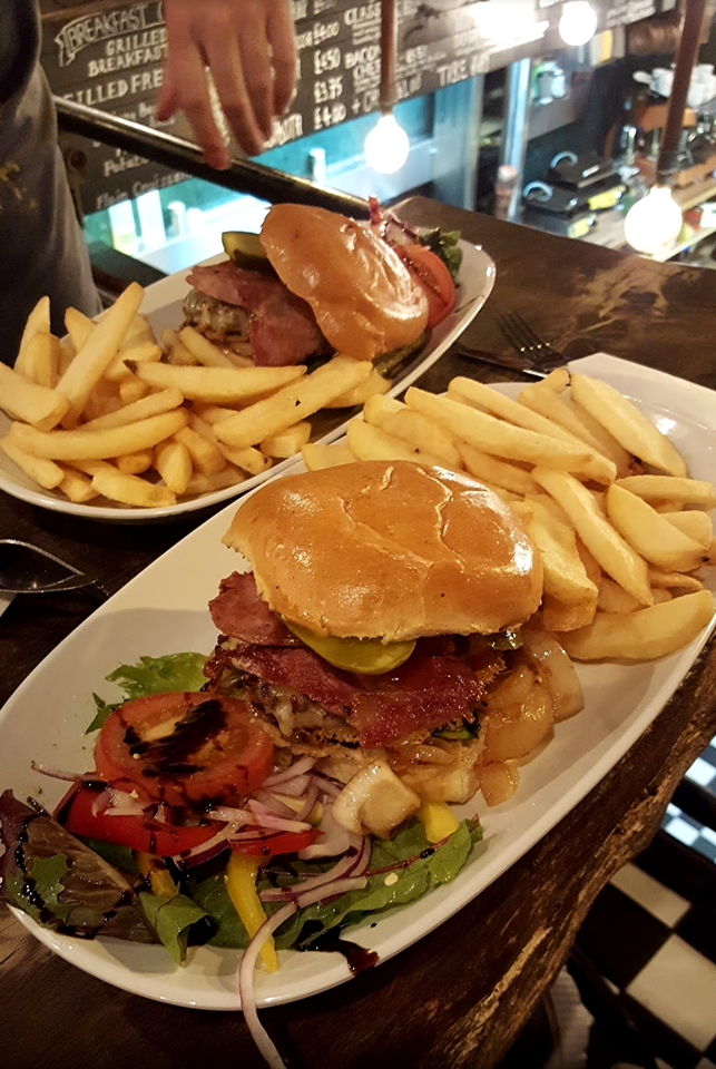 33422701_1265439676922952_1331954849813626880_n