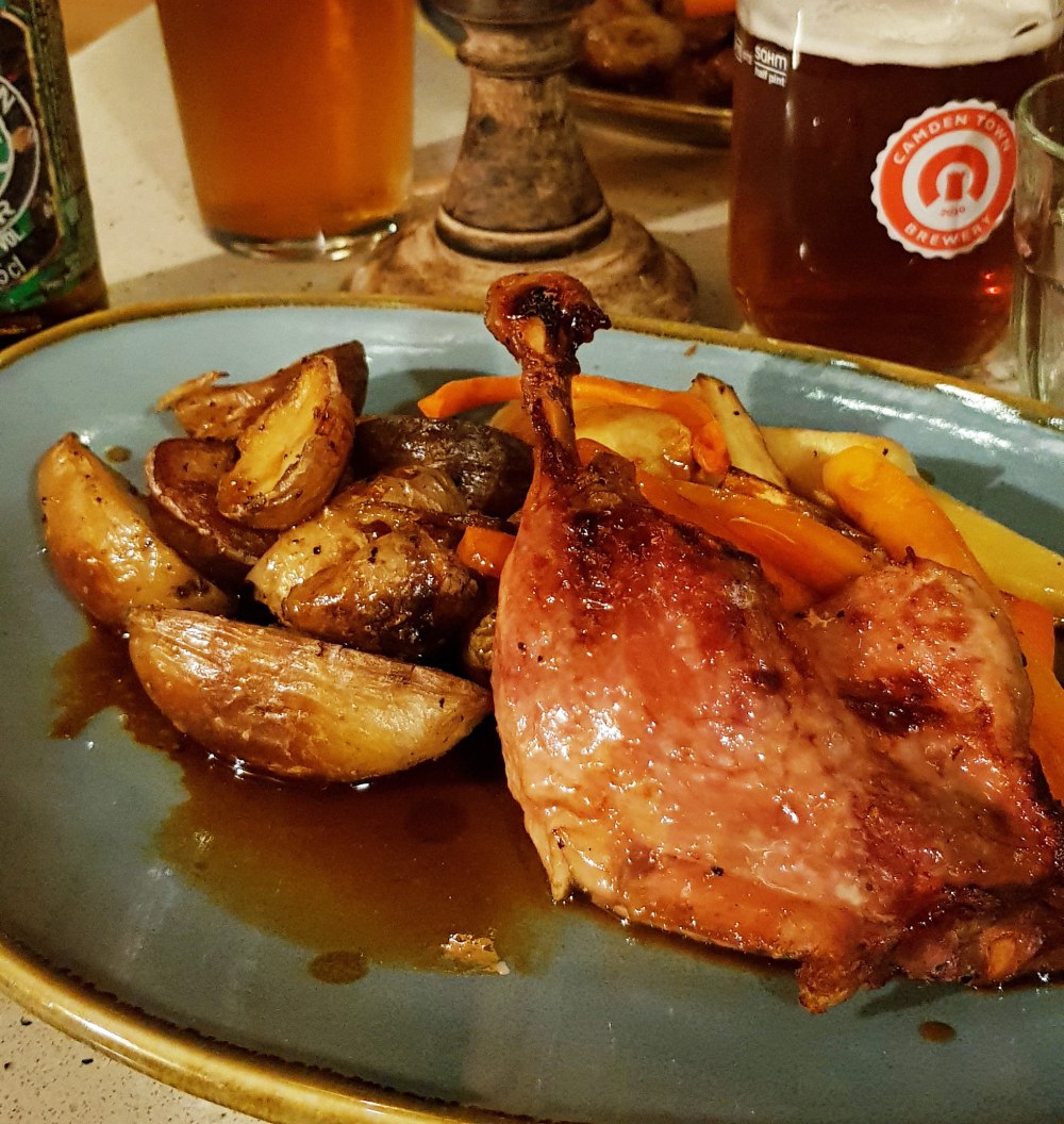 the-hyndland-fox-mains-roast-duck