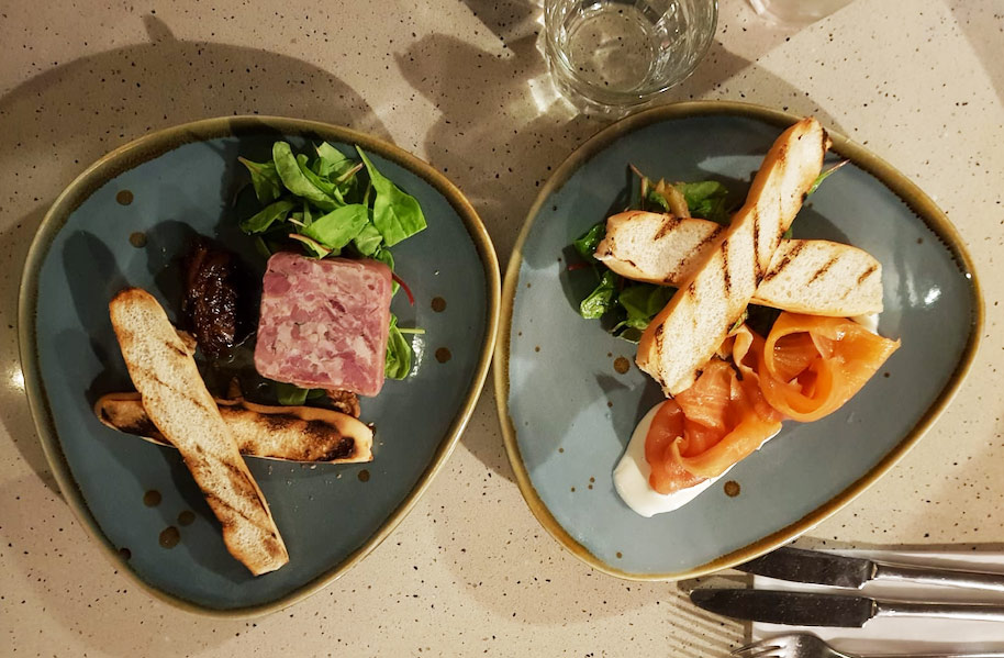 the-hyndland-fox-menu1